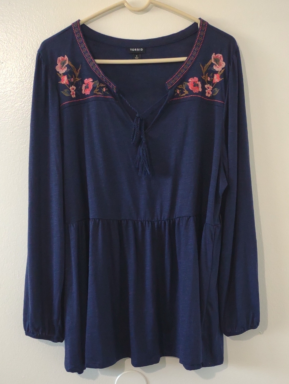 Torrid Navy Floral Embroidered Long Sleeve Babydoll Peasant Boho Plus Size Tunic